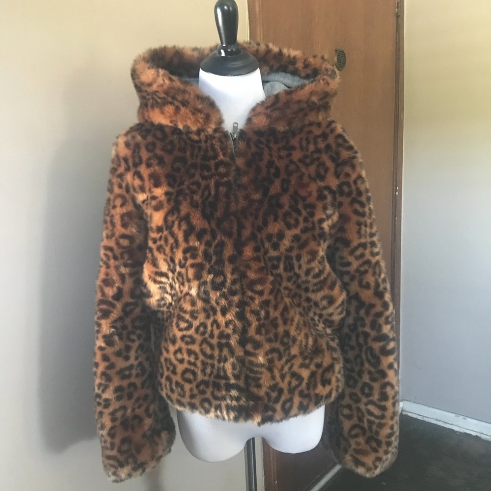 NWT Splendid Leopard Faux Fur Hooded Jacket